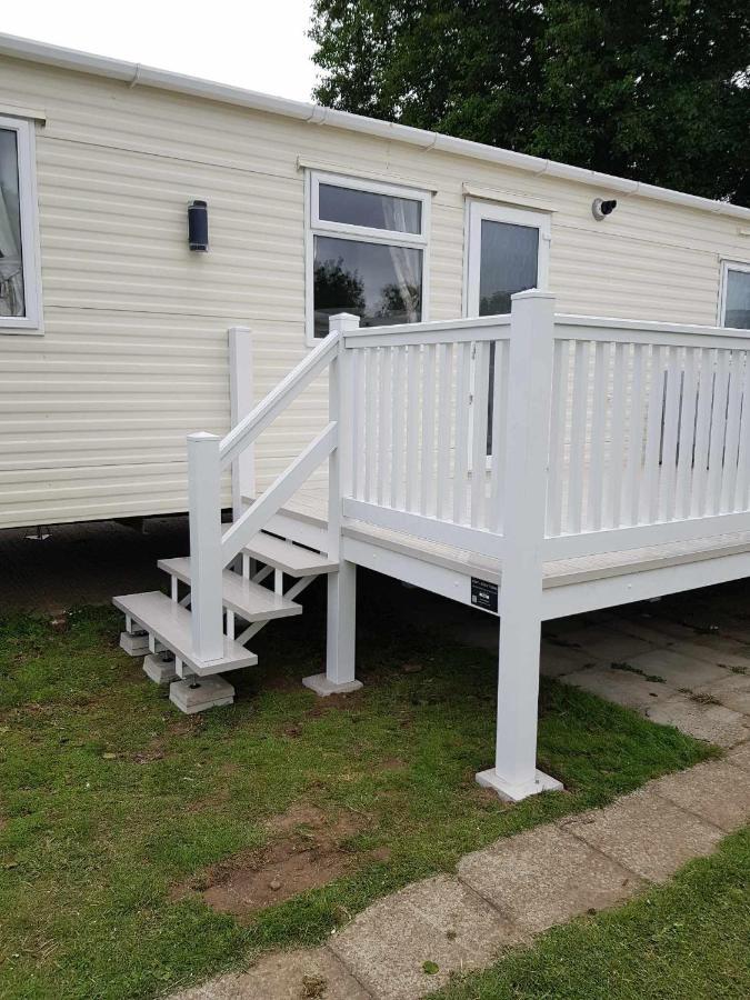 D & A Short Breaks - St Margarets Bay, Dover Hotel เซนต์มาร์กาเร็ตส์ แอท คลิฟฟ์ ภายนอก รูปภาพ